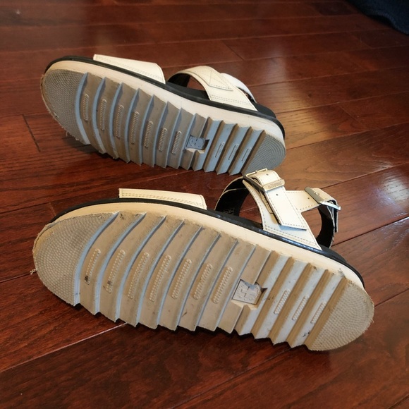 2020 Doc Marten Sandals Grey - Picture 5 of 6